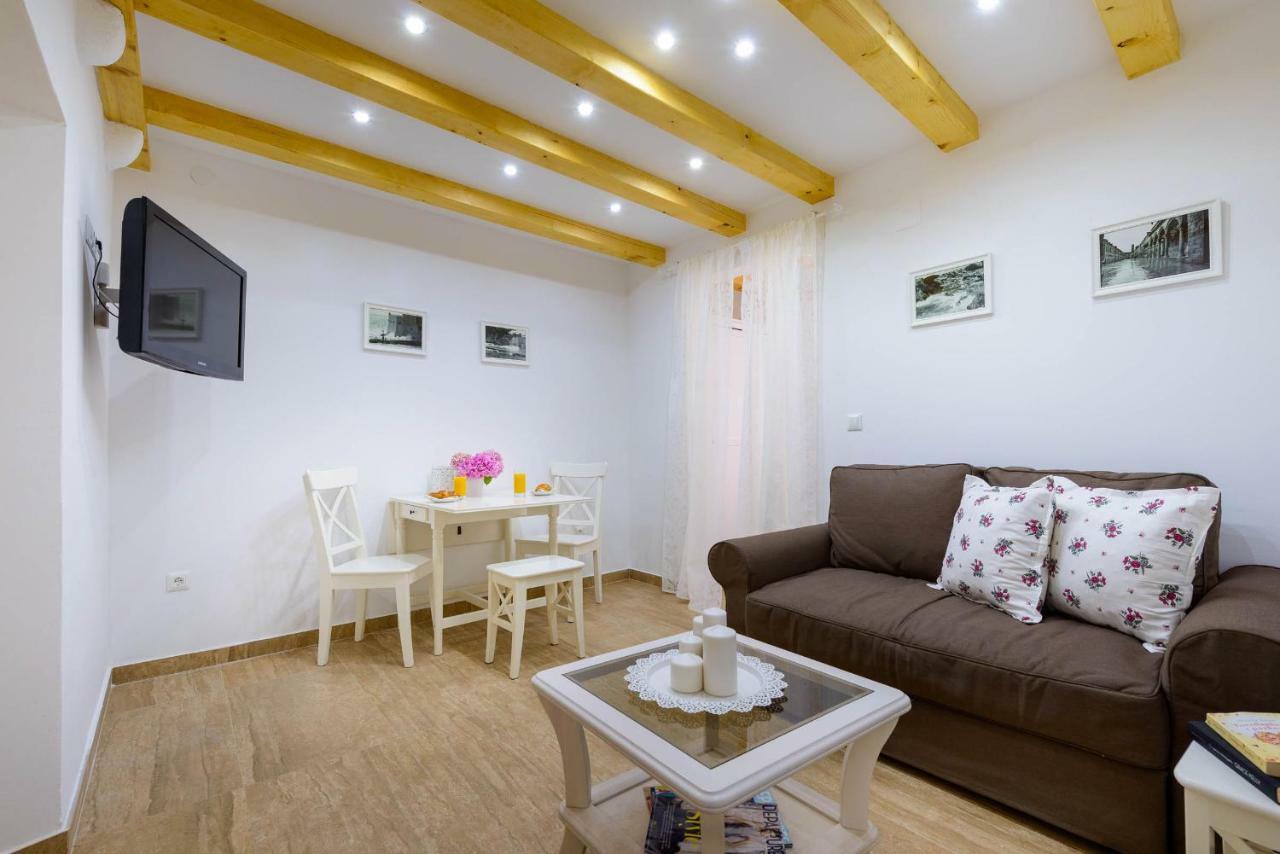 Leona Apartments Dubrovnik Bagian luar foto